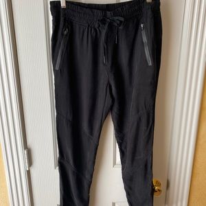 Alala Black Arcs Sweatpant. Size medium